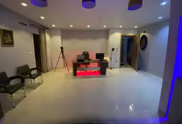 كومبوند للبيع