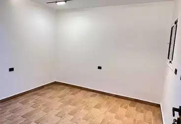 Apartments For sale - 3 rooms - floor 4