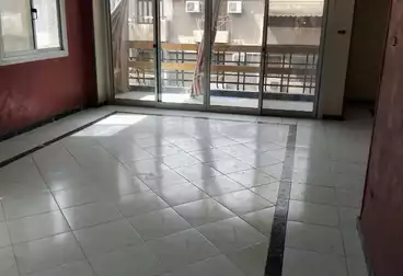 Apartments For sale - 3 rooms - floor 6