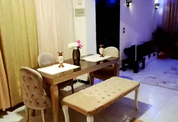 Furnished Apartment For sale - 2 rooms - floor 3