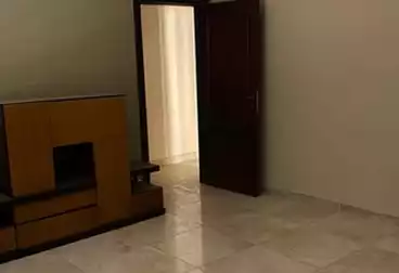 Apartments For sale - 3 rooms - floor 1