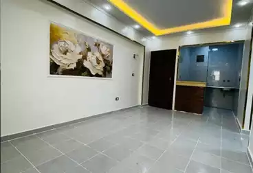 Apartments For sale - 2 rooms - floor 4