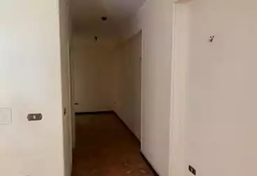 شقق للبيع - 2 غرف - بالدور 3