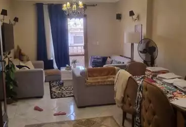 Apartments For sale - 2 rooms - floor 4