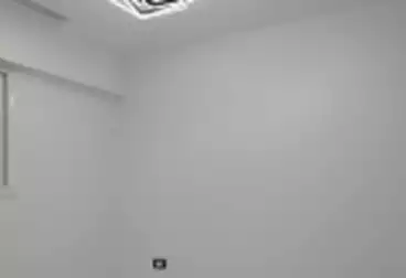 Apartments For sale - 3 rooms - floor 2