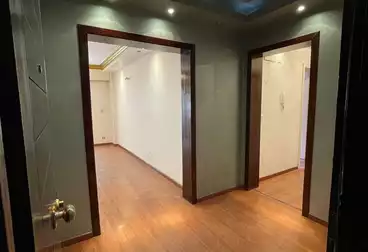Apartments For sale - 3 rooms - floor 2
