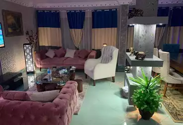 Apartments For sale - 5 rooms - floor 12