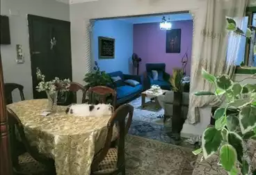 Apartments For sale - 2 rooms - floor 4