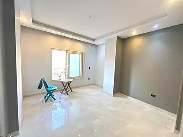 Apartments For sale - 4 rooms - floor 2