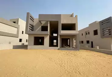 فيلا منفصلة للبيع - 5 غرف
