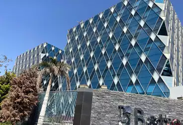 إداري للإيجار - 4 غرف - بالدور 5