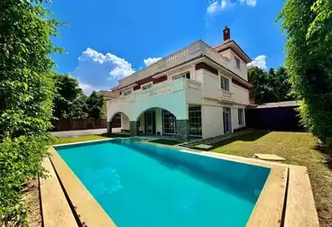 Villas For sale - 7 rooms