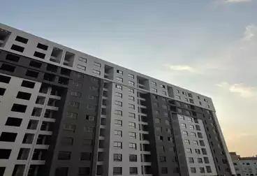 شقق للبيع - 2 غرف - بالدور 9