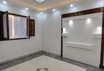 Apartments For sale - 3 rooms - floor 1