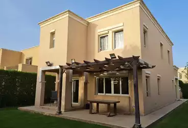 Separate Villa For sale - 4 rooms