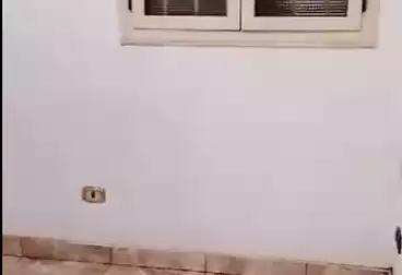 Apartments For sale - 3 rooms - floor 1