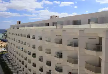 Apartments For sale - 2 rooms - floor 4