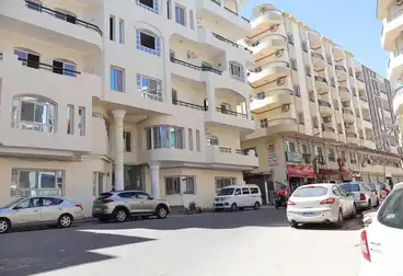 Apartments For sale - 2 rooms - floor 4