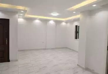 Apartments For sale - 2 rooms - floor 4