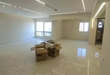 undefined undefined - 3 rooms - floor 18
