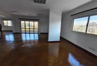 Administrative For rent - 4 rooms - floor 4
