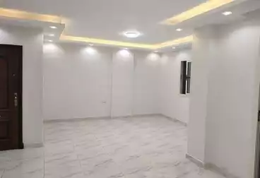 Apartments For sale - 2 rooms - floor 4