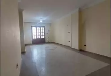 شقق للبيع - 2 غرف - بالدور 5