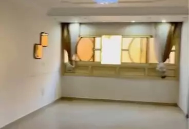 Apartments For sale - 2 rooms - floor 3