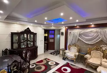 Furnished Apartment For sale - 3 rooms - floor 0