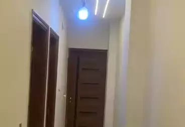 Apartments For sale - 2 rooms - floor 5