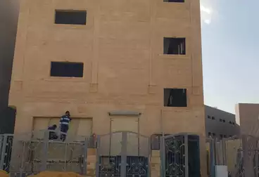 أرض تجارية للإيجار