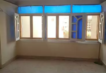 Apartments For sale - 3 rooms - floor 5