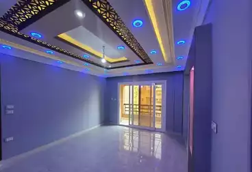 Apartments For sale - 3 rooms - floor 4