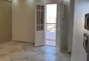 undefined undefined - 3 rooms - floor 8