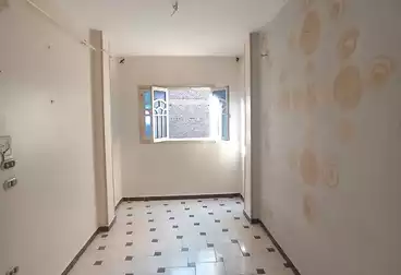 Apartments For rent - 2 rooms - floor 5