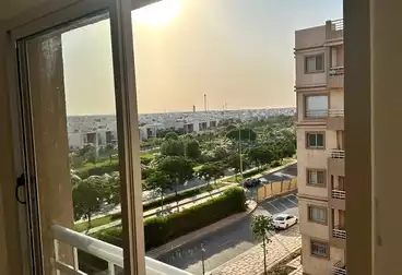 شقق فندقية للبيع - 2 غرف - بالدور 4