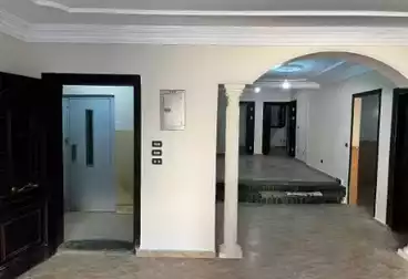 Apartments For sale - 3 rooms - floor 4