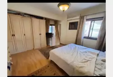 Apartments For sale - 3 rooms - floor 1