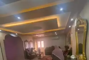 عقارات للبيع - 3 غرف - بالدور 10