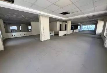 Administrative Building For sale - 5 rooms - floor 6