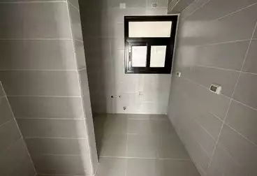 Apartments For sale - 1 rooms - floor 5