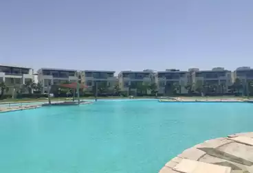 ستوديو للبيع - 1 غرف - بالدور 0