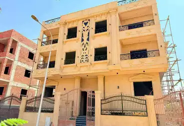 Apartments For sale - 3 rooms - floor 2