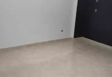 Apartments For sale - 4 rooms - floor 2