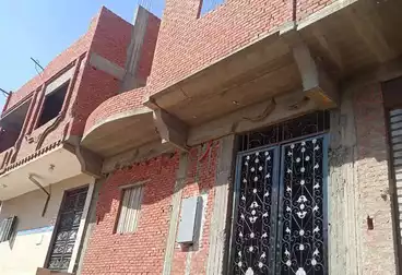 Building For sale - 3 rooms