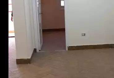 undefined undefined - 2 rooms - floor 7