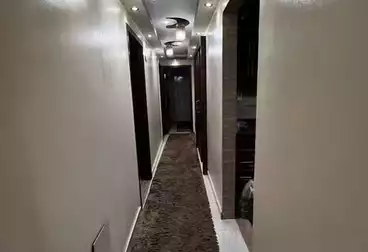 Furnished Apartment For sale - 3 rooms - floor 10