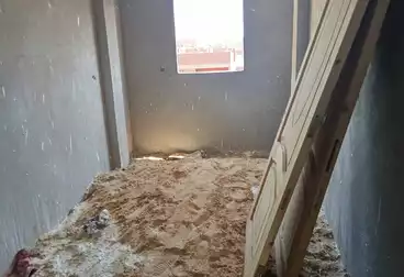 Apartments For sale - 2 rooms - floor 7