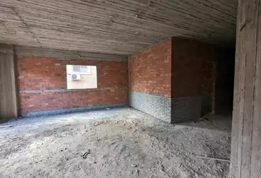 Apartments For sale - 3 rooms - floor 1