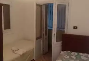 Apartments For sale - 2 rooms - floor 4